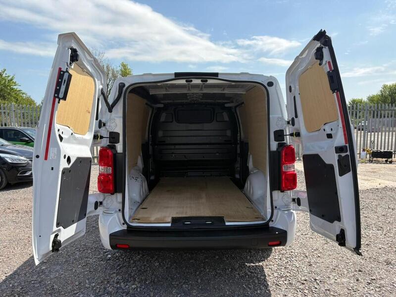 Peugeot Expert 1.5 BlueHDi 1000 Professional Premium + Long Panel Van 6dr Diesel Manual LWB Euro 6 (s/s) (100 bhp) - U18