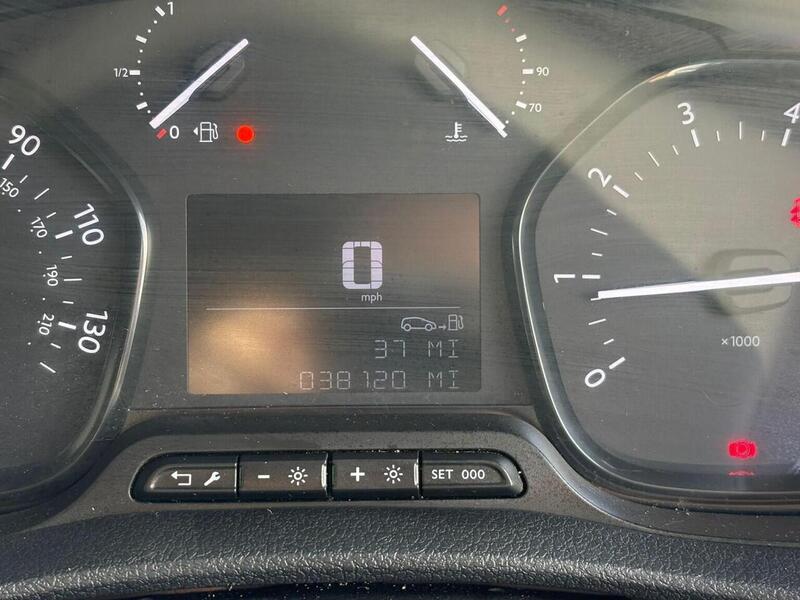 Peugeot Expert 1.5 BlueHDi 1000 Professional Premium + Long Panel Van 6dr Diesel Manual LWB Euro 6 (s/s) (100 bhp) - U18