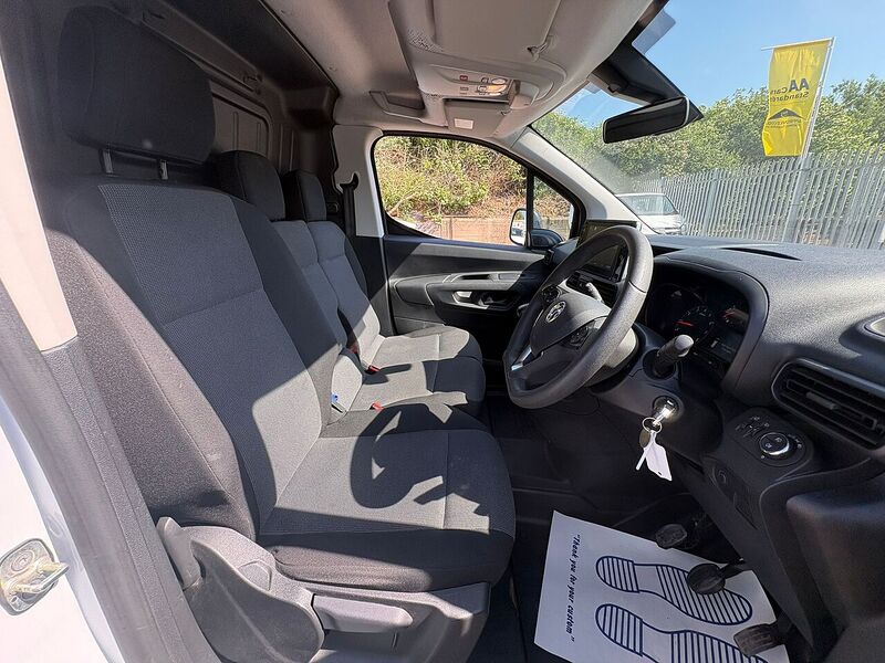 VAUXHALL COMBO COMBO L1H1 1.5 Turbo D 2300 Pro - U19