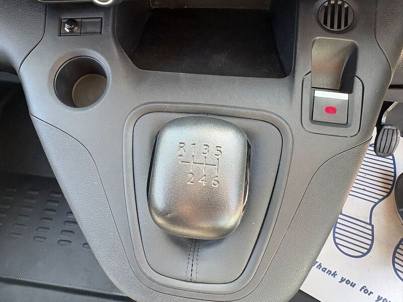 VAUXHALL COMBO COMBO L1H1 1.5 Turbo D 2300 Pro - U19