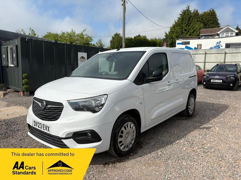 VAUXHALL COMBO COMBO L1 H1 1.5 Turbo D 2300 Pro - U20