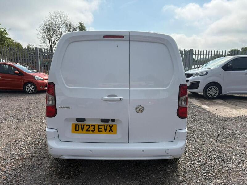 VAUXHALL COMBO COMBO L1 H1 1.5 Turbo D 2300 Pro - U20