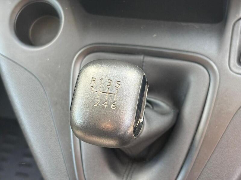 VAUXHALL COMBO COMBO L1 H1 1.5 Turbo D 2300 Pro - U20