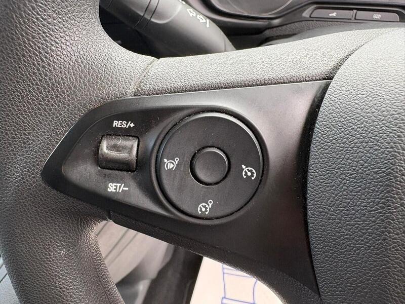VAUXHALL COMBO COMBO 1.5 Turbo D 2000 Dynamic - U21