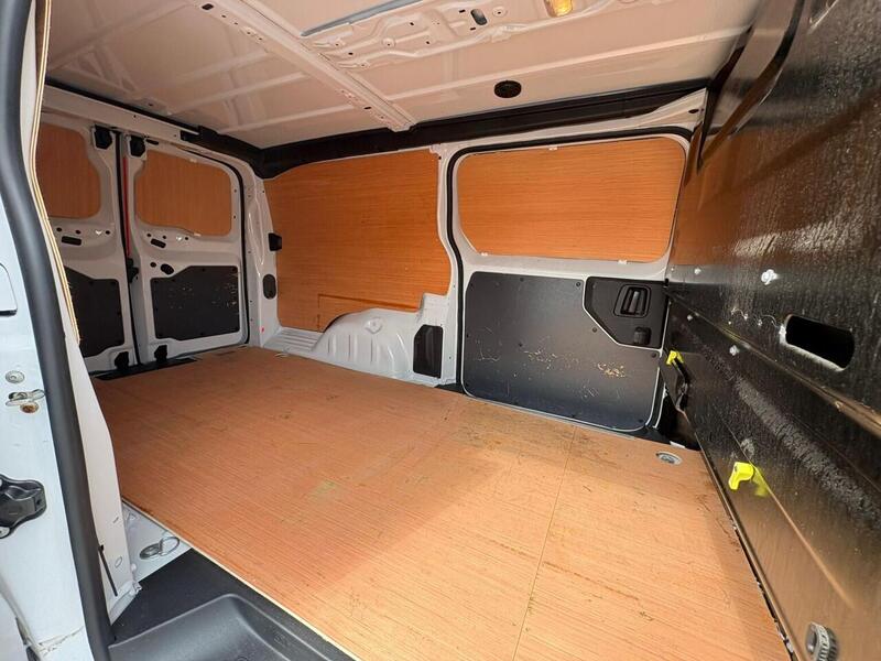 VAUXHALL VIVARO VIVARO L2H1 1.5 Turbo D 2900 Pro - U22