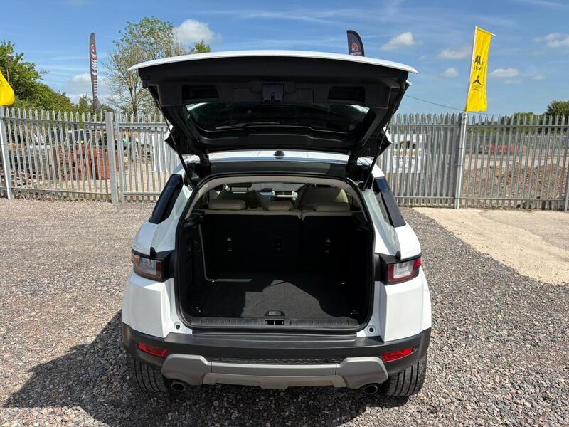 LAND ROVER RANGE ROVER EVOQUE RANGE ROVER EVOQUE 2.0 TD4 SE - U25