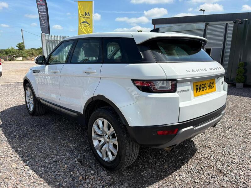 LAND ROVER RANGE ROVER EVOQUE RANGE ROVER EVOQUE 2.0 TD4 SE - U25