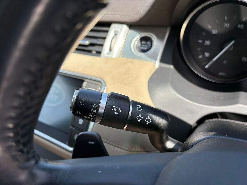 LAND ROVER RANGE ROVER EVOQUE RANGE ROVER EVOQUE 2.0 TD4 SE - U25