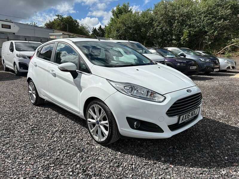 Ford Fiesta 1.0T EcoBoost Titanium Hatchback 5dr Petrol Manual Euro 6 (s/s) (100 ps) - U28