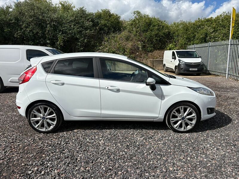 Ford Fiesta 1.0T EcoBoost Titanium Hatchback 5dr Petrol Manual Euro 6 (s/s) (100 ps) - U28