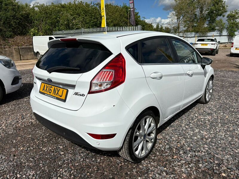 Ford Fiesta 1.0T EcoBoost Titanium Hatchback 5dr Petrol Manual Euro 6 (s/s) (100 ps) - U28