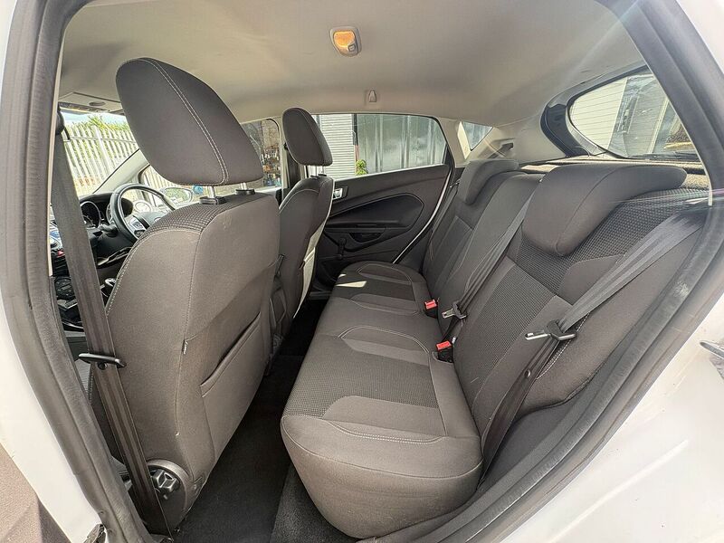 Ford Fiesta 1.0T EcoBoost Titanium Hatchback 5dr Petrol Manual Euro 6 (s/s) (100 ps) - U28