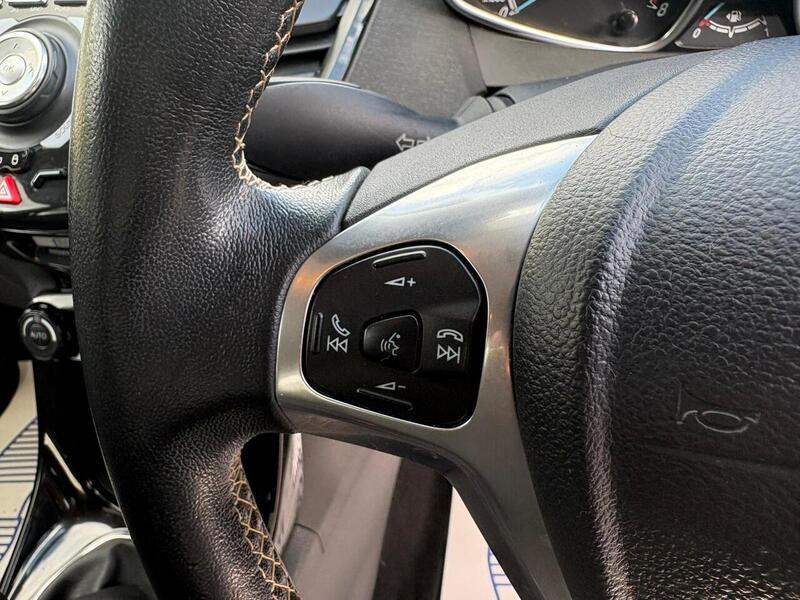 Ford Fiesta 1.0T EcoBoost Titanium Hatchback 5dr Petrol Manual Euro 6 (s/s) (100 ps) - U28