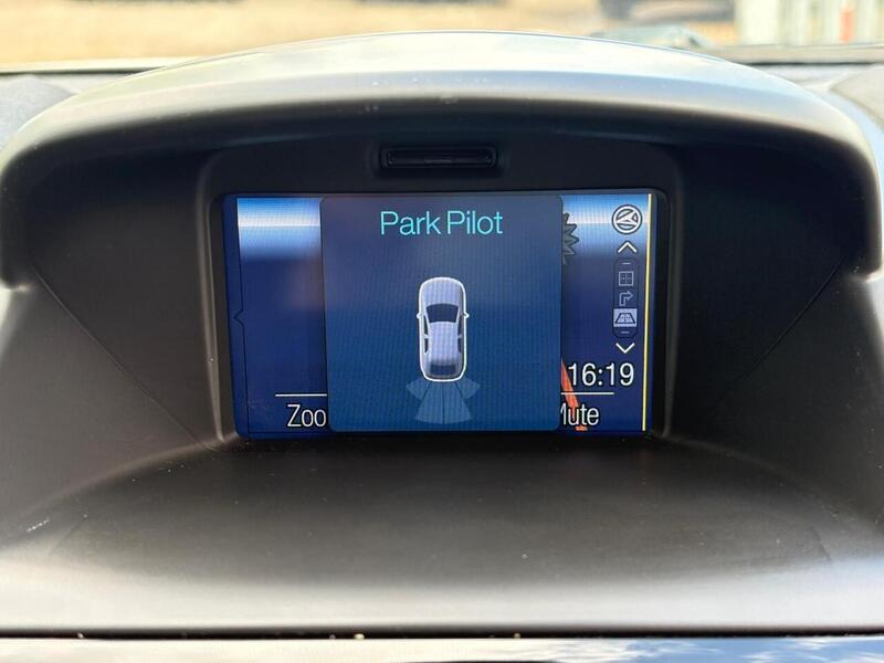Ford Fiesta 1.0T EcoBoost Titanium Hatchback 5dr Petrol Manual Euro 6 (s/s) (100 ps) - U28