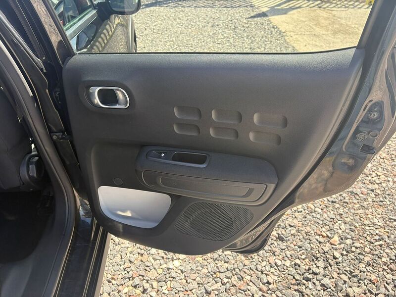 Citroen C3 1.2 PureTech Flair Nav Edition Hatchback 5dr Petrol Manual Euro 6 (82 ps) - U30