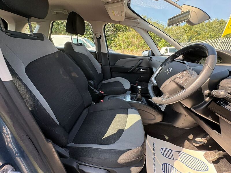 Citroen C4 Picasso 1.6 VTi VTR+ MPV 5dr Petrol Manual Euro 5 (120 ps) - U31