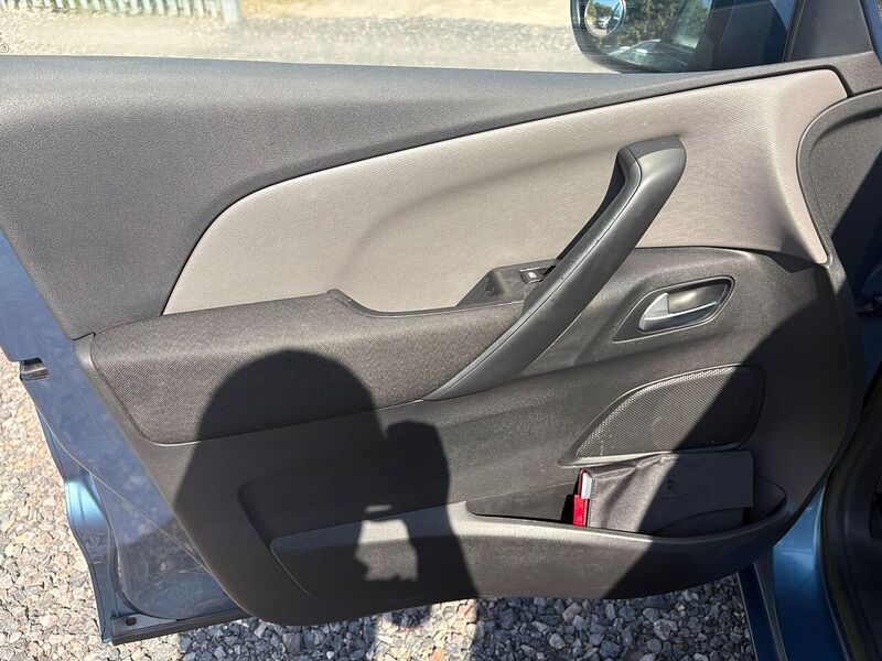 Citroen C4 Picasso 1.6 VTi VTR+ MPV 5dr Petrol Manual Euro 5 (120 ps) - U31