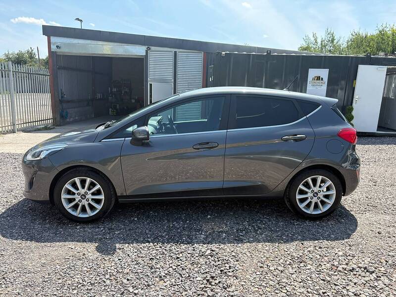 Ford Fiesta 1.0T EcoBoost Titanium Hatchback 5dr Petrol Manual Euro 6 (s/s) (100 ps) - U35