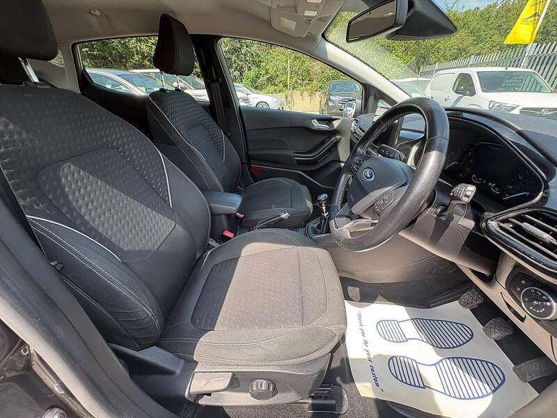 Ford Fiesta 1.0T EcoBoost Titanium Hatchback 5dr Petrol Manual Euro 6 (s/s) (100 ps) - U35