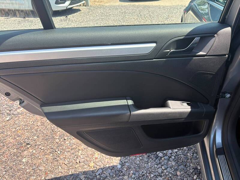 Skoda Superb 1.8 TSI Elegance Hatchback 5dr Petrol Manual Euro 5 (160 ps) - U36