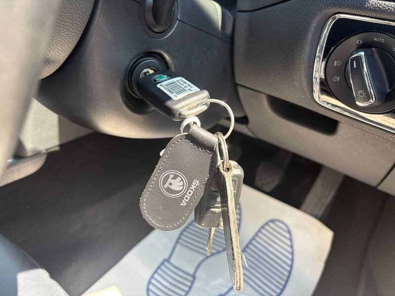 Skoda Superb 1.8 TSI Elegance Hatchback 5dr Petrol Manual Euro 5 (160 ps) - U36