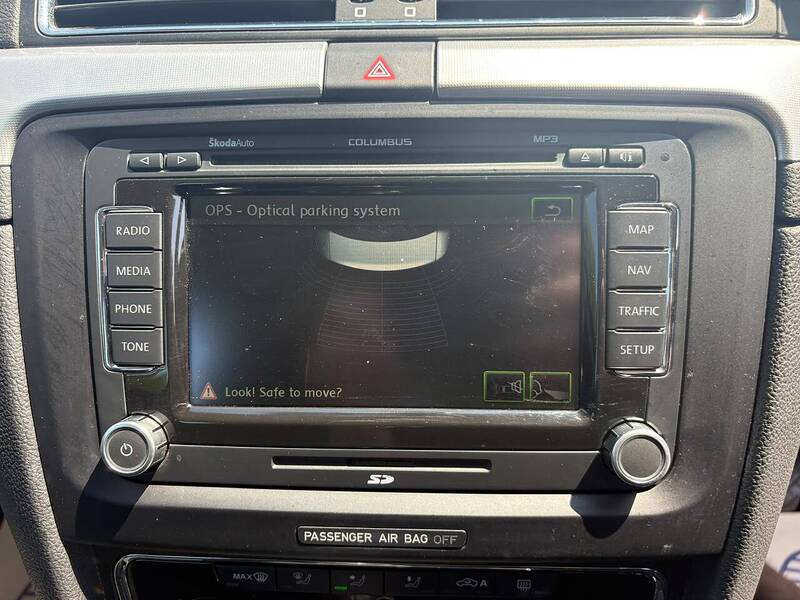 Skoda Superb 1.8 TSI Elegance Hatchback 5dr Petrol Manual Euro 5 (160 ps) - U36