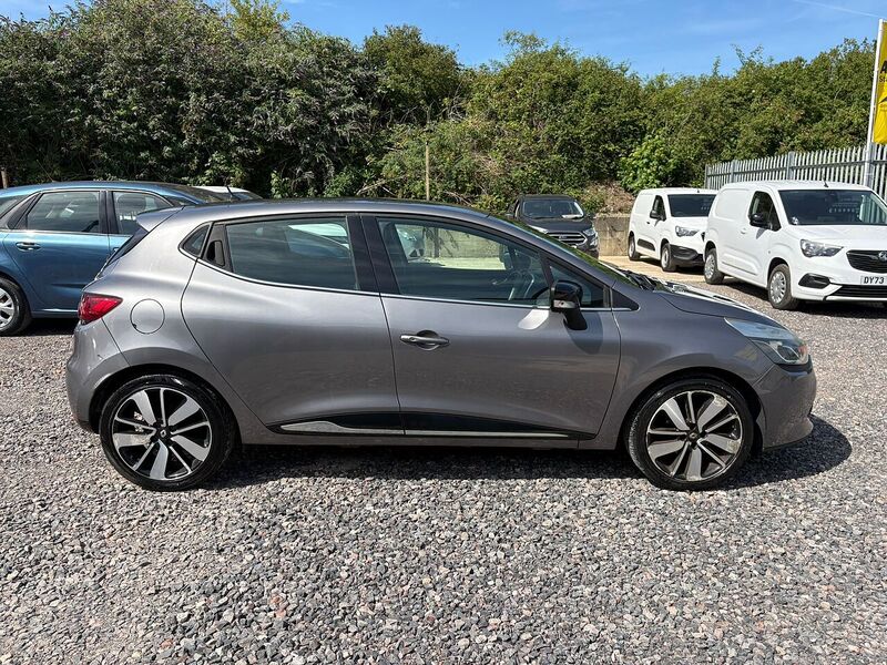 Renault Clio 0.9 TCe Dynamique S Nav Hatchback 5dr Petrol Manual Euro 6 (s/s) (90 ps) - U37