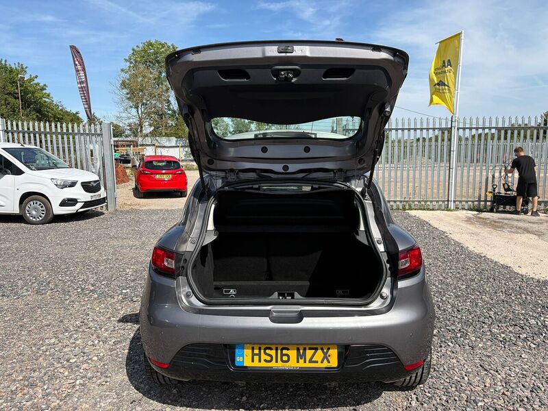 Renault Clio 0.9 TCe Dynamique S Nav Hatchback 5dr Petrol Manual Euro 6 (s/s) (90 ps) - U37