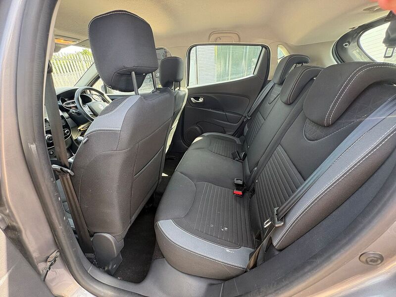 Renault Clio 0.9 TCe Dynamique S Nav Hatchback 5dr Petrol Manual Euro 6 (s/s) (90 ps) - U37