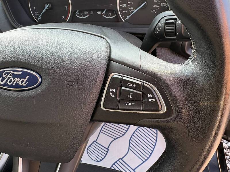 Ford EcoSport 1.0T EcoBoost Zetec SUV 5dr Petrol Manual Euro 6 (s/s) (125 ps) - U40