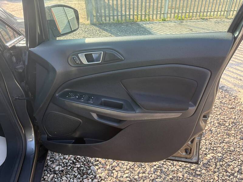 Ford EcoSport 1.0T EcoBoost Zetec SUV 5dr Petrol Manual Euro 6 (s/s) (125 ps) - U40
