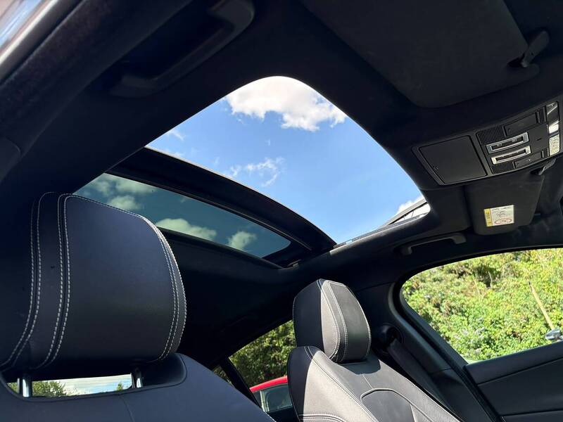 Jaguar XE 2.0d R-Sport Saloon 4dr Diesel Auto AWD Euro 6 (s/s) (180 ps) - U43