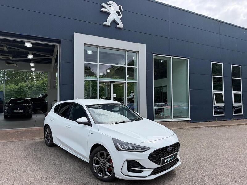 2024 FORD FOCUS FOCUS 1.0T ECOBOOST MHEV ST LINE DCT EURO 6 S S 5DR... photo