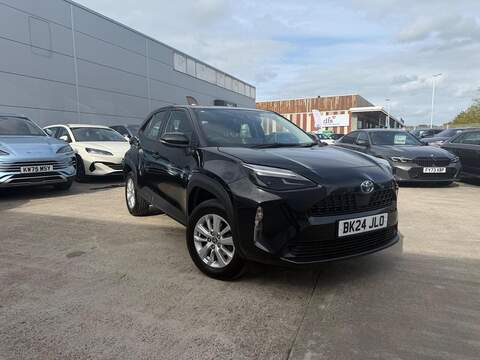 Toyota Yaris Cross 1.5 VVT-h Icon SUV 5dr Petrol Hybrid E-CVT Euro 6 (s/s) (116 ps)
