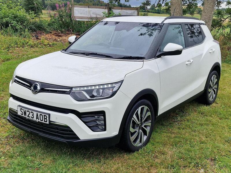 SsangYong Tivoli 1.5P Ultimate Nav Auto Euro 6 (s/s) 5dr - U2