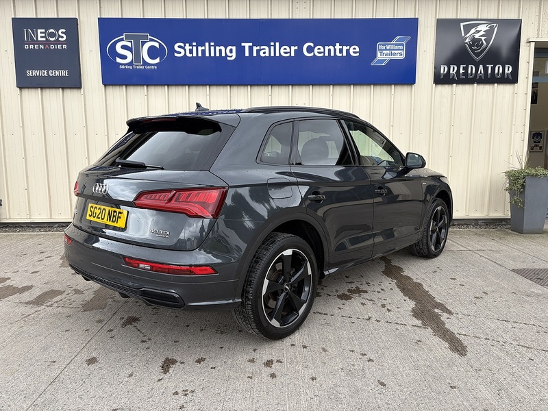 Audi Q5 2.0 TDI 40 Black Edition SUV 5dr Diesel S Tronic quattro Euro 6 (s/s) (190 ps) - U33