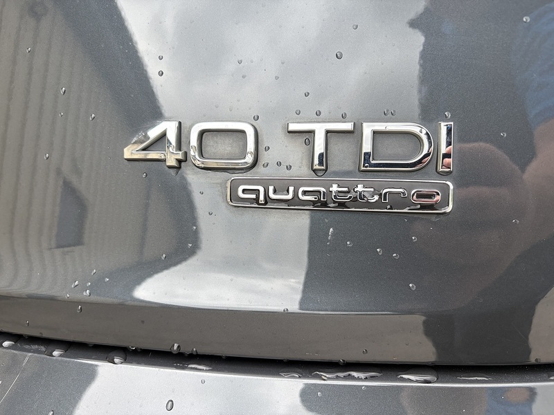Audi Q5 2.0 TDI 40 Black Edition SUV 5dr Diesel S Tronic quattro Euro 6 (s/s) (190 ps) - U33