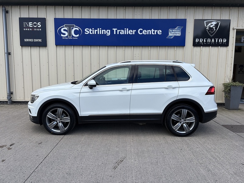 Volkswagen Tiguan 2.0 TDI SEL SUV 5dr Diesel DSG 4Motion Euro 6 (s/s) (150 ps) - U34