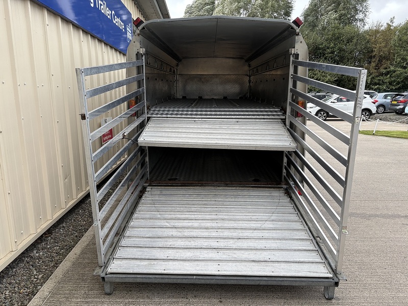 IFOR WILLIAMS TA510 14 X 6 TRI AXLE LIVESTOCK - U35