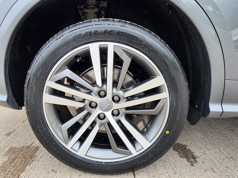 Audi Q5 2.0 TFSI S line SUV 5dr Petrol S Tronic quattro Euro 6 (s/s) (252 ps) - U36