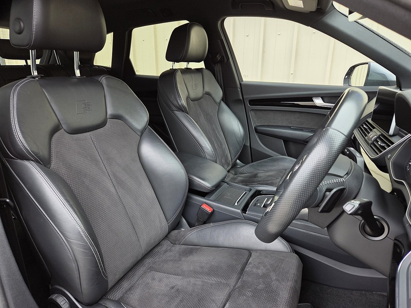 Audi Q5 2.0 TFSI S line SUV 5dr Petrol S Tronic quattro Euro 6 (s/s) (252 ps) - U36