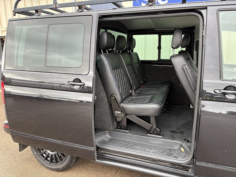 Volkswagen Transporter 2.0 BiTDI T32 BlueMotion Tech Window Van 4dr Diesel DSG 4Motion SWB Euro 6 (s/s) (204 ps) - U38