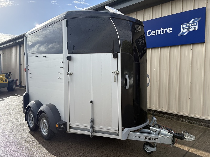 IFOR WILLIAMS HBX506  - U42