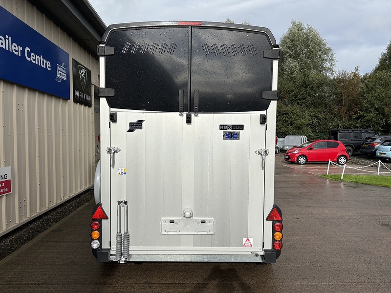IFOR WILLIAMS HBX506  - U42