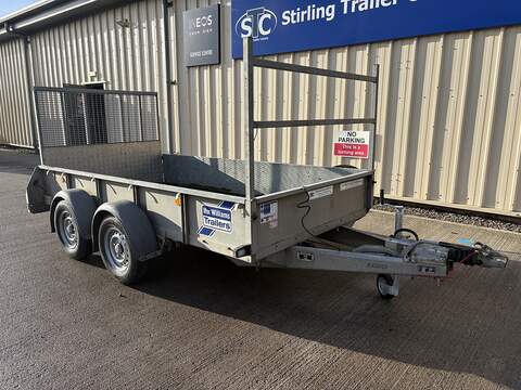 IFOR WILLIAMS GD105 2.0 T5 Momentum SUV 5dr Petrol Auto AWD Euro 6 (s/s) (250 ps)