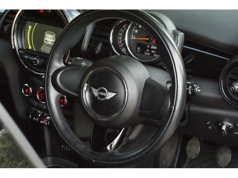 MINI Hatch Cooper Seven - U17