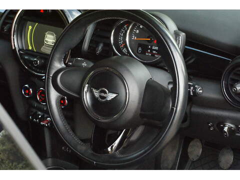 MINI Hatch Cooper Seven - U17