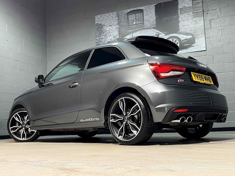 Audi 2.0 TFSI Hatchback 3dr Petrol Manual quattro Euro 6 (s/s) (231 ps)