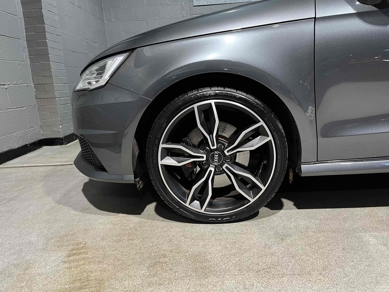 Audi 2.0 TFSI Hatchback 3dr Petrol Manual quattro Euro 6 (s/s) (231 ps)