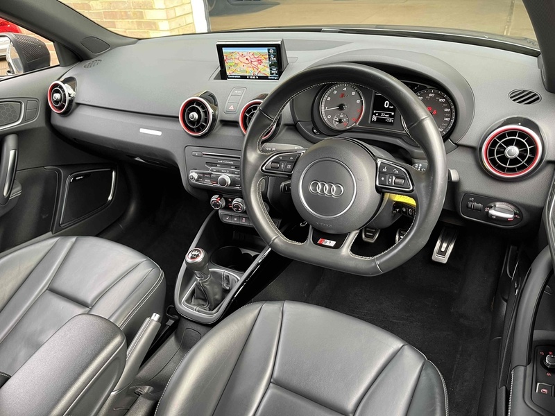 Audi 2.0 TFSI Hatchback 3dr Petrol Manual quattro Euro 6 (s/s) (231 ps)